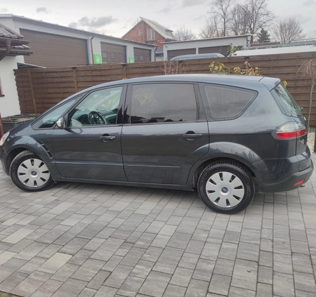 Ford S-Max cena 17400 przebieg: 233800, rok produkcji 2008 z Staszów małe 562